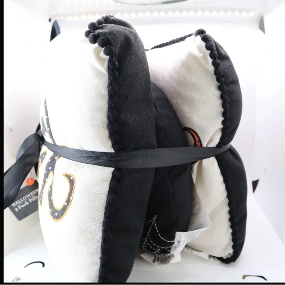 EXCHANGE Halloween Pillow Set - Black, White, and Orange